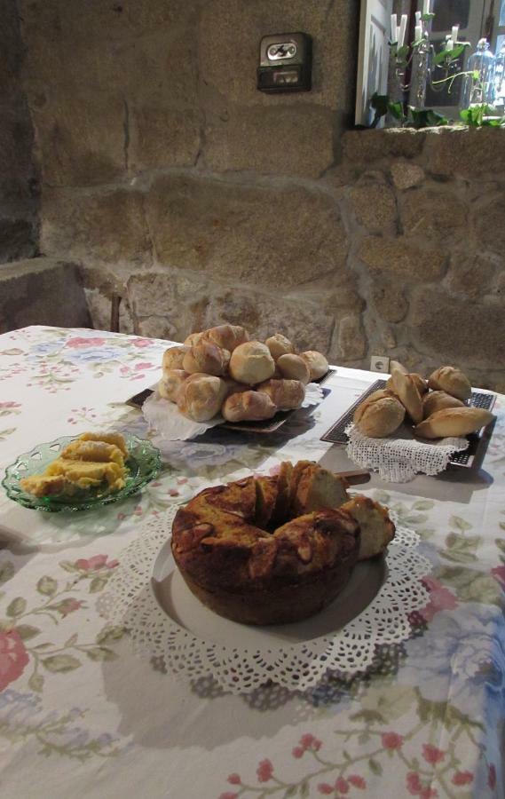 Affittacamere Casa D'Aldeia De Souto De Lafoes Oliveira de Frades Esterno foto